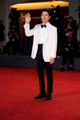 August 29, 2025, Venice Lido, Italy: Park Hee-soon attends the Eojjeol Suga Eopda (No Other Choice) red carpet during the 82nd Venice International Film Festival. Venice Lido Italy - ZUMAs197 20250829_aaa_s197_554 Copyright: xDanielexCifalax