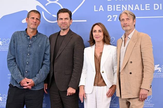 The last viking photocall - The 82nd Venice International Film Festival, Venice, Italy 30 August 2025 Anders Thomas Jensen, Nikolaj Lie Kaas, Sofie Grabol e Mads Mikkelsen during The last viking photocall - The 82nd Venice International Film Festival, Venice, Italy 30 August 2025, Credit:Maria Laura Antonelli Avalon Italy, Venice  Copyright: xMariaxLauraxAntonellix xAvalonx 1032615633
