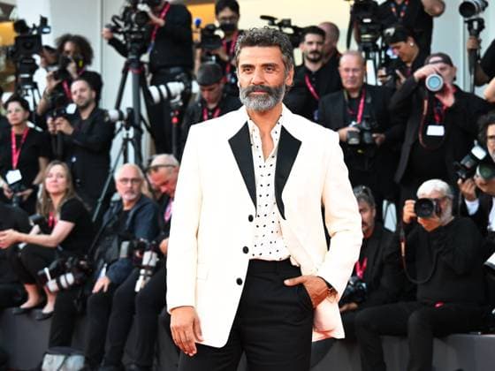 Venice, Italy: Venice, 82nd Venice International Film Festival 2025 - Evening 4 - Red Carpet for the film Frankenstein. Pictured: Oscar Isaac Venice Italy  - ZUMAp169 20250830_zea_p169_1323 Copyright: xManuelexMangiarottix