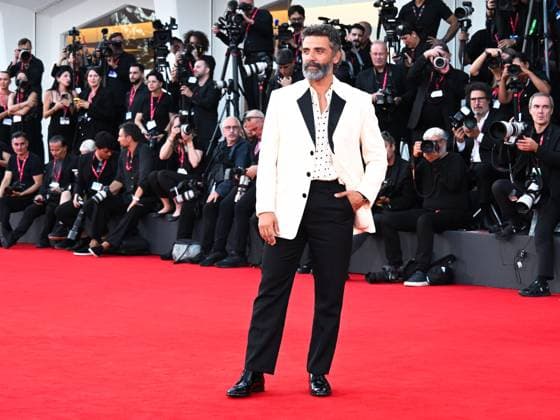 Venice, Italy: Venice, 82nd Venice International Film Festival 2025 - Evening 4 - Red Carpet for the film Frankenstein. Pictured: Oscar Isaac Venice Italy  - ZUMAp169 20250830_zea_p169_1326 Copyright: xManuelexMangiarottix