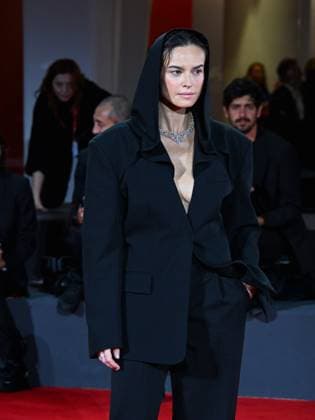 Venice, ITALY: Venice, 82nd Venice International Film Festival 2025 - Evening 4 - Red Carpet for the film The Valley of Smiles - Pictured: Kasia Smutniak Venice ITALY  - ZUMAp169 20250830_zea_p169_1924 Copyright: xManuelexMangiarottix