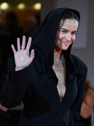 Venice, ITALY: Venice, 82nd Venice International Film Festival 2025 - Evening 4 - Red Carpet for the film The Valley of Smiles - Pictured: Kasia Smutniak Venice ITALY  - ZUMAp169 20250830_zea_p169_1928 Copyright: xManuelexMangiarottix