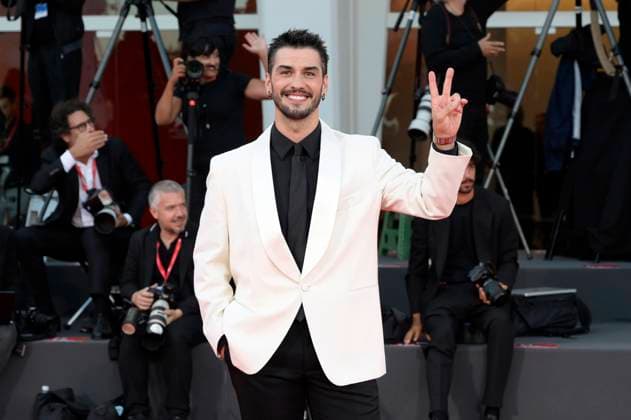 Aras Aydin at the premiere of the feature film Frankenstein at the Biennale di Venezia 2025 82 Venice International Film Festival at the Palazzo del Cinema Venice, 30 08 20 Foto:xA.xM.xTinghinox xFuturexImagex frankenstein_5641