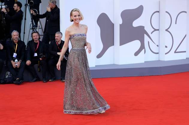 Leslie Bibb at the premiere of the feature film Frankenstein at the Biennale di Venezia 2025 82 Venice International Film Festival at the Palazzo del Cinema Venice, 30 08 20 Foto:xA.xM.xTinghinox xFuturexImagex frankenstein_5704