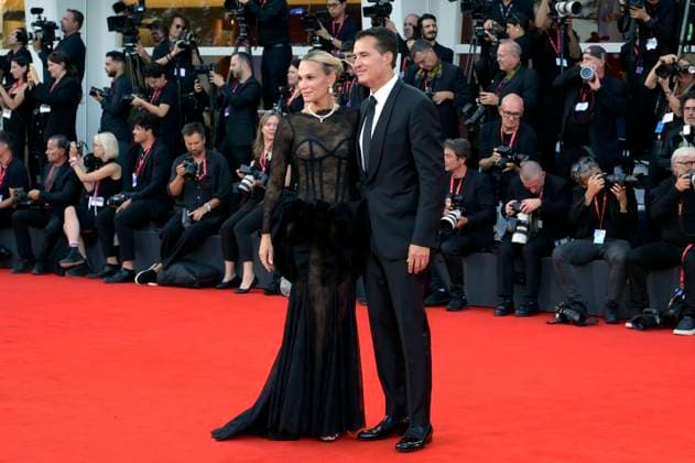 Molly Sims with husband Scott Stuber at the premiere of the feature film Frankenstein at the Biennale di Venezia 2025 82 Venice International Film Festival at the Palazzo del Cinema Venice, 30 08 20 Foto:xA.xM.xTinghinox xFuturexImagex frankenstein_5728
