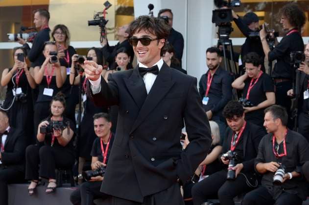 Jacob Elordi at the premiere of the feature film Frankenstein at the Biennale di Venezia 2025 82 Venice International Film Festival at the Palazzo del Cinema Venice, 30 08 20 Foto:xA.xM.xTinghinox xFuturexImagex frankenstein_5743