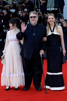 Guillermo del Toro with daughter Marisa del Toro and wife Kim Morgan at the premiere of the feature film Frankenstein at the Biennale di Venezia 2025 82 Venice International Film Festival at the Palazzo del Cinema Venice, 30 08 20 Foto:xA.xM.xTinghinox xFuturexImagex frankenstein_5779