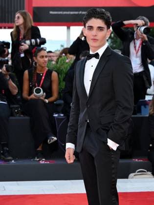 Venice, 82nd Venice International Film Festival 2025 - evening 4 - red carpet of the KINEO AWARD Pictured: Andrea Arru  Copyright: xAlbertoxTerenghi PoolxPhotoxEventsx06x xipa-agency.netx xPoolxPhotoxEventsx06x IPA_Agency_IPA63696644