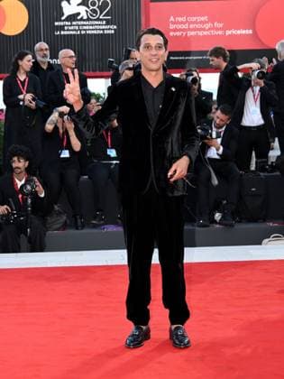 Venice, Italy: Venice, 82nd Venice International Film Festival 2025 - Evening 4 - KINEO AWARD red carpet Pictured: Corrado Fortuna Venice Italy  - ZUMAp169 20250830_zea_p169_2402 Copyright: xAlbertoxTerenghi PoolxxEvenx