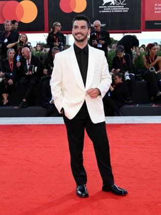 Venice, Italy: Venice, 82nd Venice International Film Festival 2025 - Evening 4 - KINEO AWARD red carpet Pictured: Aras Ayd?n Venice Italy  - ZUMAp169 20250830_zea_p169_2532 Copyright: xAlbertoxTerenghi PoolxxEvenx
