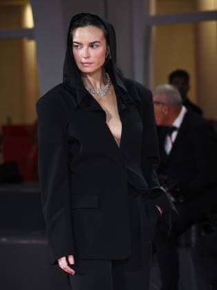 Venice, Italy: Venice, 82nd Venice International Film Festival 2025 - Evening 4 - Red Carpet for the film Valley of Smiles. Pictured: Kasia Smutniak Venice Italy  - ZUMAp169 20250830_zea_p169_2189 Copyright: xSimonexComix
