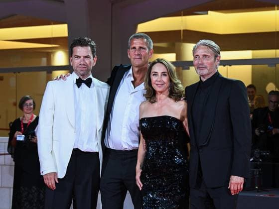 Venice, ITALY: Venice, 82nd Venice International Film Festival 2025 - Evening 4 - Red Carpet of the Film The Last Viking - In the photo: Anders Thomas Jensen, Sofie Grabol, Nikolaj Lie Kaas Mads Mikkelsen, Venice ITALY  - ZUMAp169 20250830_zea_p169_2115 Copyright: xManuelexMangiarottix