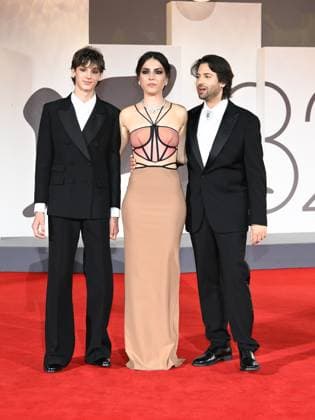 Venice, Italy: Venice, 82nd Venice International Film Festival 2025 - Evening 4 - Red Carpet for the film The Valley of Smiles. Pictured are Giulio Feltri, Romana Maggiora Vergano, and Paolo Strippoli. Venice Italy  - ZUMAp169 20250830_zea_p169_1950 Copyright: xSimonexComix