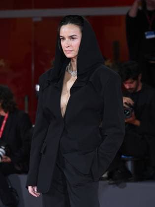 Venice, Italy: Venice, 82nd Venice International Film Festival 2025 - Evening 4 - Red Carpet for the film Valley of Smiles. Pictured: Kasia Smutniak Venice Italy  - ZUMAp169 20250830_zea_p169_1797 Copyright: xSimonexComix