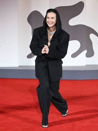 Venice, Italy: Venice, 82nd Venice International Film Festival 2025 - Evening 4 - Red Carpet for the film Valley of Smiles. Pictured: Kasia Smutniak Venice Italy  - ZUMAp169 20250830_zea_p169_1801 Copyright: xSimonexComix