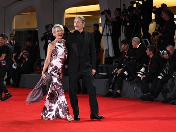 Venice, Italy: Venice, 82nd Venice International Film Festival 2025 - Evening 4 - Red Carpet for the film The Last Viking . Pictured: Mads Mikkelsen with his wife Hanne Jacobsen. Venice Italy  - ZUMAp169 20250830_zea_p169_1849 Copyright: xSimonexComix