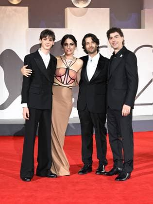 Venice, Italy: Venice, 82nd Venice International Film Festival 2025 - Evening 4 - Red Carpet for the film The Valley of Smiles. Pictured are Giulio Feltri, Romana Maggiora Vergano, Paolo Strippoli, and Michele Riondino. Venice Italy  - ZUMAp169 20250830_zea_p169_1954 Copyright: xSimonexComix