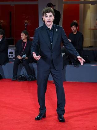 Venice, ITALY: Venice, 82nd Venice International Film Festival 2025 - Evening 4 - Red Carpet of the Film The Valley of Smiles - In the photo: Michele Riondino, Venice ITALY  - ZUMAp169 20250830_zea_p169_1993 Copyright: xManuelexMangiarottix
