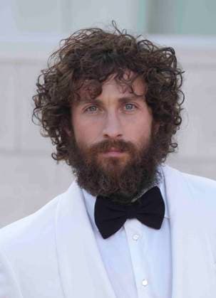 Venice - Frankenstein Premiere AARON TAYLOR JOHNSON on the red carpet for the screening of the film Frankenstein at the 82nd Venice International Film Festival in Venice, Italy. Laurent Lairys ABACAPRESS.COM Venice Italy  Copyright: xLairysxLaurent ABACAx