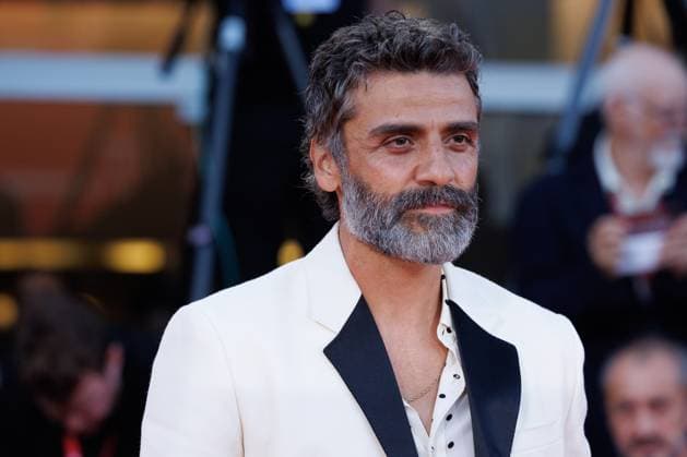 News - Frankenstein Red Carpet - The 82nd Venice International Film Festival Oscar Isaac attends the Frankenstein red carpet during the 82nd Venice International Film Festival on August 30, 2025 in Venice, Italy. Photo: Cinzia Camela. Lido di Venezia Palazzo del Cinema Italy Copyright: xCinziaxCamelax xLiveMediax LPN_2001911