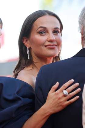 Alicia Vikander at the premiere of the feature film La Mage du Kremlin The Wizard of the Kremlin at the Biennale di Venezia 2025 82 Venice International Film Festival at the Palazzo del Cinema Venice, 31 08 2025 Foto:xD.xBedrosianx xFuturexImagex kremlin_5842