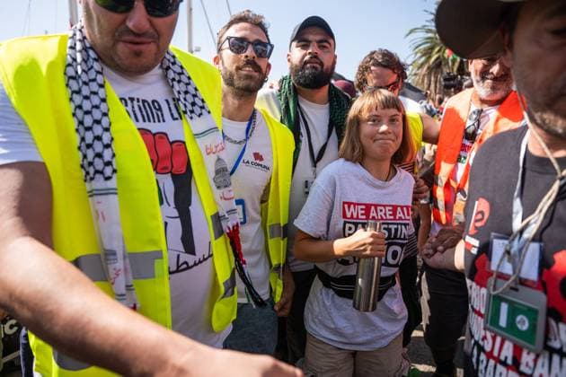 August 31, 2025, Barcelona, Barcelona, Spain: Greta Thunberg. Twenty vessels from the Global Sumud Flotilla are leaving the Port of Barcelona for Gaza to establish a humanitarian corridor by sea, pressure governments around the world, and denounce the blockade. Barcelona Spain - ZUMAa239 20250831_zip_a239_022 Copyright: xMarcxAsensioxClupesx