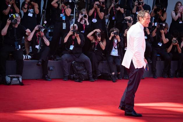 The Wizard of the Kremlin Red Carpet - The 82nd Venice International Film Festival in Venice, Italy - 31 Aug 2025 Jude Law attends the The Wizard of the Kremlin red carpet during The 82nd Venice International Film Festival. The Wizard of the Kremlin Red Carpet - The 82nd Venice International Film Festival August 31, 2025 Venice Italy Copyright: xLoredanaxSangiulianox xSOPAxImagesx LSangiuliano-2215
