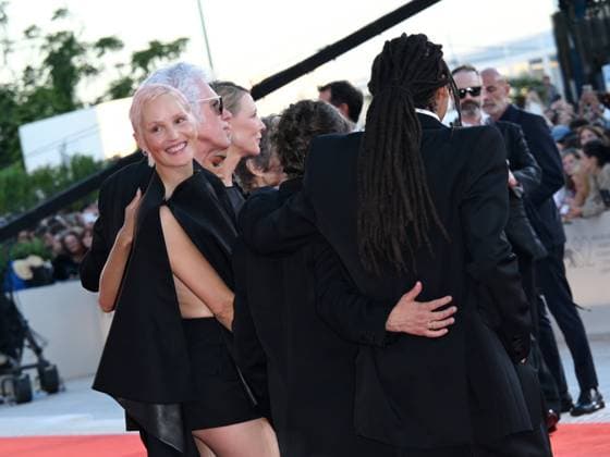 Venice, 82nd Venice International Film Festival 2025 - evening 5 - red carpet of the film Father Mother Sister Brother Pictured: Vicky Krieps  Copyright: xAlbertoxTerenghi PoolxPhotoxEventsx06x xipa-agency.netx xPoolxPhotoxEventsx06x IPA_Agency_IPA63785283