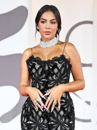 Venice, 82nd Venice International Film Festival 2025 - Evening 5 - Red Carpet Filming Italy Venice Award . Pictured: Georgina Rodriguez  Copyright: xManuelexMangiarottix xipa-agency.netx xPoolxPhotoxEventsx06x IPA_Agency_IPA63785581