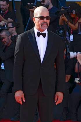 Jeffrey Wright at the premiere of the feature film La Mage du Kremlin The Wizard of the Kremlin at the Biennale di Venezia 2025 82 Venice International Film Festival at the Palazzo del Cinema Venice, 31 08 2025 Foto:xA.xM.xTinghinox xFuturexImagex kremlin_5858
