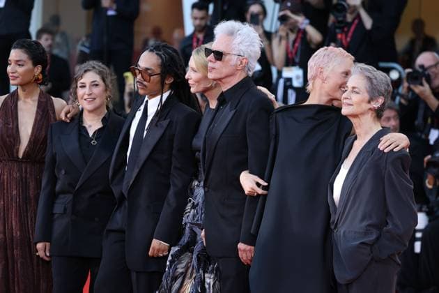 Father Mother Sister Brother Red Carpet - The 82nd Venice International Film Festival (L-R) Indya Moore, Mayim Bialik, Luka Sabbat, Cate Blanchett, Jim Jarmusch, Vicky Krieps and Charlotte Rampling Father Mother Sister Brother premiere, 82nd Venice International Film Festival, Venice, Italy - 31 August2025 CAP GOL GOL Venice Italy Copyright: xRickxGold CapitalxPicturesx