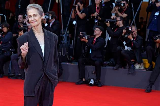 Charlotte Rampling at the premiere of the feature film Father Mother Sister Brother at the Biennale di Venezia 2025 82 Venice International Film Festival at the Palazzo del Cinema Venice, 31 08 2025 Foto:xA.xM.xTinghinox xFuturexImagex sister_brother_5895