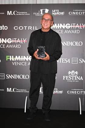 Venice, 82nd Venice International Film Festival 2025 - Evening 5 - Filming Italy Awards Ceremony. Pictured: Ferzan Ozpetek  Copyright: xManuelexMangiarotti PoolxPhotoxEventsx06x xipa-agency.netx xManuelexMangiarotti PoolxPhotoxEx IPA_Agency_IPA63793953