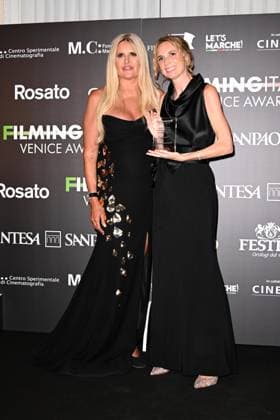Venice, 82nd Venice International Film Festival 2025 - Evening 5 - Filming Italy Awards Ceremony. Pictured: Tiziana Rocca, Emanuela Fanelli  Copyright: xManuelexMangiarotti PoolxPhotoxEventsx06x xipa-agency.netx xManuelexMangiarotti PoolxPhotoxEx IPA_Agency_IPA63793958
