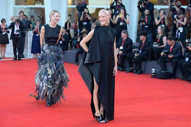 Father Mother Sister Brother red carpet in Venice Lido - 31 Aug 2025 Cate Blanchett (l) and Vicky Krieps (r) attend the red carpet of film Father Mother Brother Sister at 82 Venice Film Festival at Palazzo del cinema. Venice Lido Italy Copyright: xMarioxCartellix xSOPAxImagesx _DSC4661