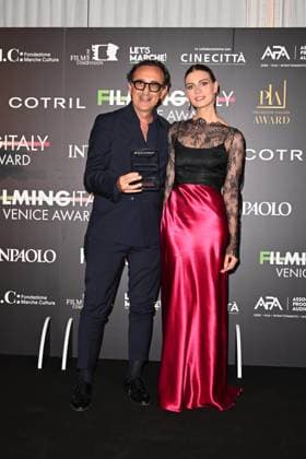 Venice, 82nd Venice International Film Festival 2025 - Evening 5 - Filming Italy Awards Ceremony. Pictured are Giovanni Esposito and Sveva Mariani.  Copyright: xManuelexMangiarotti PoolxPhotoxEventsx06x xipa-agency.netx xManuelexMangiarotti PoolxPhotoxEx IPA_Agency_IPA63793969