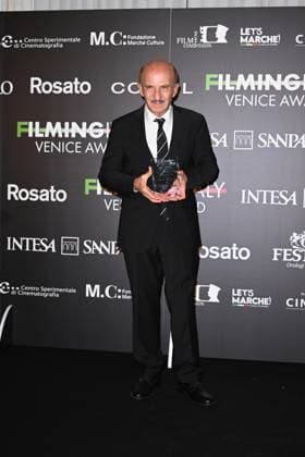 Venice, 82nd Venice International Film Festival 2025 - Evening 5 - Filming Italy Awards Ceremony. Pictured: Carlo Buccirosso  Copyright: xManuelexMangiarotti PoolxPhotoxEventsx06x xipa-agency.netx xManuelexMangiarotti PoolxPhotoxEx IPA_Agency_IPA63794091