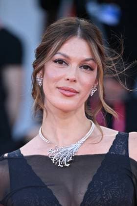 Venice Father Mother Sister Brother Premiere AM Iris Mittenaere attending the Father Mother Sister Brother Premiere as part of the 82nd Venice International Film Festival at the Lido in Venice, Italy on August 31, 2025. Photo by Aurore Marechal ABACAPRESS.COM Venice Italy  Copyright: xMarechalxAurore ABACAx