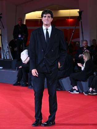 Venice, 82nd Venice International Film Festival 2025 - Evening 5 - Red Carpet Filming Italy Awards. Pictured: Valerio Base  Copyright: xManuelexMangiarottix xipa-agency.netx xPoolxPhotoxEventsx06x IPA_Agency_IPA63795897