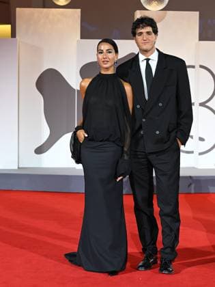 Venice, 82nd Venice International Film Festival 2025 - Evening 5 - Red Carpet Filming Italy Awards. Pictured are Martina Tinarelli and Valerio Base.  Copyright: xManuelexMangiarottix xipa-agency.netx xPoolxPhotoxEventsx06x IPA_Agency_IPA63795900