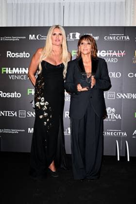Venice, 82nd Venice International Film Festival 2025 - Evening 5 - Filming Italy Awards Ceremony. Pictured: Tiziana Rocca, Paola Minaccioni  Copyright: xManuelexMangiarotti PoolxPhotoxEventsx06x xipa-agency.netx xManuelexMangiarotti PoolxPhotoxEx IPA_Agency_IPA63795423