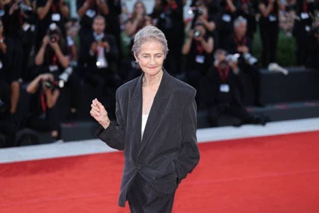 red carpet of the film Father Mother Sister Brother during the 82nd Venice Film Festival in Venice, Italy - 31 Aug 2025 British actress Charlotte Rampling attends the red carpet of the film Father Mother Sister Brother at the Palazzo del Cinema during the 82nd Venice Film Festival. Venice Italy Copyright: x xMarcoxBaradax xSOPAxImagesx REDCARPETMOTHERFATHERSISTERBROTHER-19