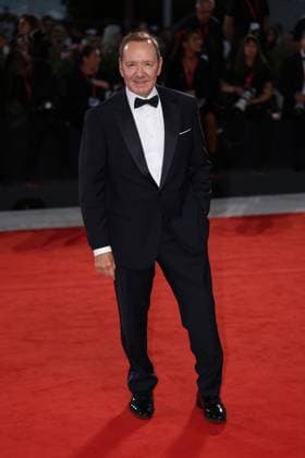 red carpet of the film Father Mother Sister Brother during the 82nd Venice Film Festival in Venice, Italy - 31 Aug 2025 American actor Kevin Spacey attends the red carpet of the film Father Mother Sister Brother at the Palazzo del Cinema during the 82nd Venice Film Festival. Venice Italy Copyright: x xMarcoxBaradax xSOPAxImagesx REDCARPETMOTHERFATHERSISTERBROTHER-53