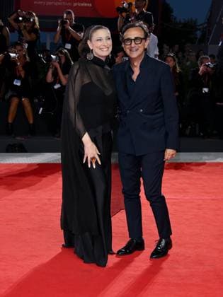 Venice, 82nd Venice International Film Festival 2025 - Evening 5 - Red Carpet Filming Italy Venice Award Pictured: Susy Del Giudice, Giovanni Esposito  Copyright: xAlbertoxTerenghi PoolxPhotoxEventsx06x xipa-agency.netx xPoolxPhotoxEventsx06x IPA_Agency_IPA63800866
