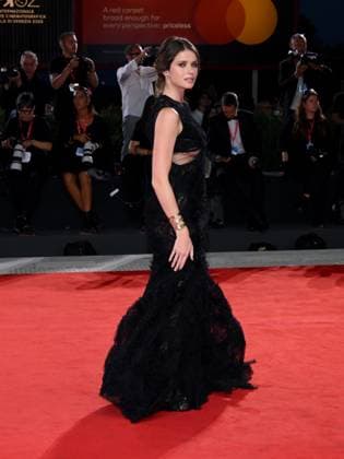 Venice, 82nd Venice International Film Festival 2025 - evening 5 - red carpet Filming Italy Venice Award Pictured: Martina Iacomelli  Copyright: xAlbertoxTerenghi PoolxPhotoxEventsx06x xipa-agency.netx xPoolxPhotoxEventsx06x IPA_Agency_IPA63801588
