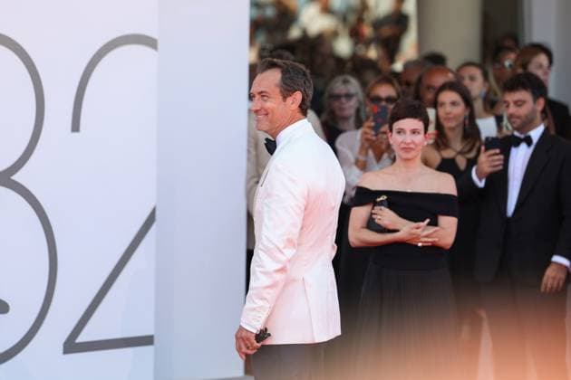 August 31, 2025, Venice, Veneto, Italy: The 82nd Venice Film Festival take place in Venice from August 27 to September 6, 2025. .Jude Law attend The Wizard of the Kremlin premiere red carpet Venice Italy - ZUMAt227 20250831_zip_t227_004 Copyright: xMarinaxTakimotox