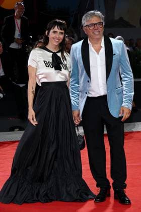 Venice, 82nd Venice International Film Festival 2025 - evening 5 - red carpet Filming Italy Venice Award Pictured: Susy Laude, Dino Abbrescia  Copyright: xAlbertoxTerenghi PoolxPhotoxEventsx06x xipa-agency.netx xPoolxPhotoxEventsx06x IPA_Agency_IPA63803149