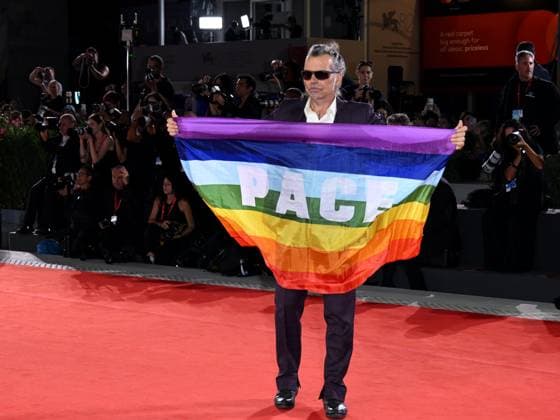 Venice, 82nd Venice International Film Festival 2025 - Evening 5 - Red Carpet Filming Italy Venice Award Pictured: Piero Pelù  Copyright: xAlbertoxTerenghi PoolxPhotoxEventsx06x xipa-agency.netx xPoolxPhotoxEventsx06x IPA_Agency_IPA63803331