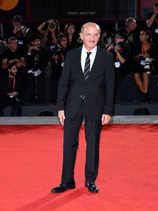 Venice, 82nd Venice International Film Festival 2025 - evening 5 - red carpet Filming Italy Venice Award Pictured: Carlo Buccirosso  Copyright: xAlbertoxTerenghi PoolxPhotoxEventsx06x xipa-agency.netx xPoolxPhotoxEventsx06x IPA_Agency_IPA63803454