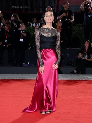 Venice, 82nd Venice International Film Festival 2025 - Evening 5 - Red Carpet Filming Italy Venice Award Pictured: Sveva Mariani  Copyright: xAlbertoxTerenghi PoolxPhotoxEventsx06x xipa-agency.netx xPoolxPhotoxEventsx06x IPA_Agency_IPA63803508